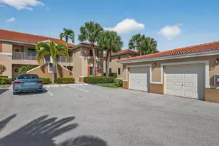 6890 Huntington Lakes Cir, Naples, FL 34119 - Photo 1