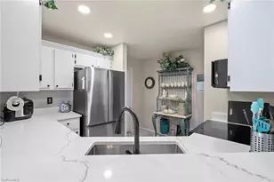 153 Bristol Ln, Naples, FL 34112 - Photo 7