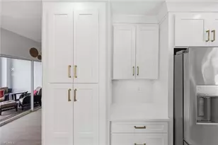 13205 Sherburne Cir, Bonita Springs, FL 34135 - Photo 9