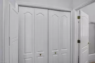 194 Newport Dr, Naples, FL 34114 - Photo 23