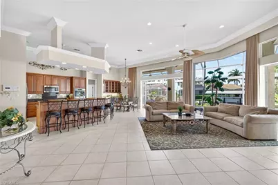 140 Starfish Ct, Marco Island, FL 34145 - Photo 3