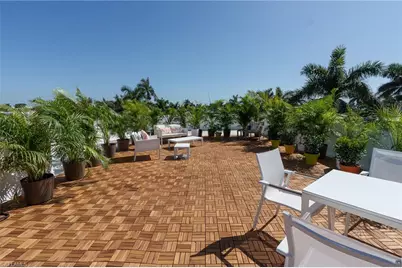 200 S Golf Dr, Naples, FL 34102 - Photo 19