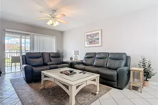 3015 Horizon Ln, Naples, FL 34109 - Photo 15