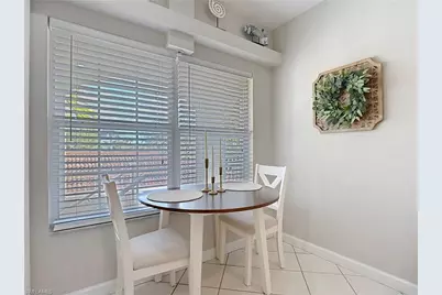 3015 Horizon Ln #2702, Naples, FL 34109 - Photo 9