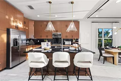 2582 Kingfisher Dr, Naples, FL 34112 - Photo 5