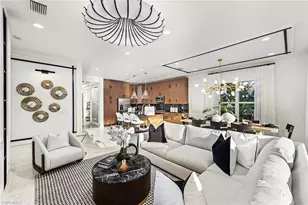 2582 Kingfisher Dr, Naples, FL 34112 - Photo 3