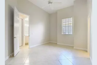 615 Soliel Dr, Naples, FL 34110 - Photo 27