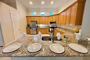 615 Soliel Dr, Naples, FL 34110 - Photo 5