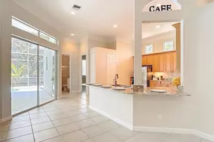 615 Soliel Dr, Naples, FL 34110 - Photo 9