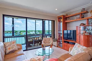 3430 Gulf Shore Blvd N, Naples, FL 34103 - Photo 3