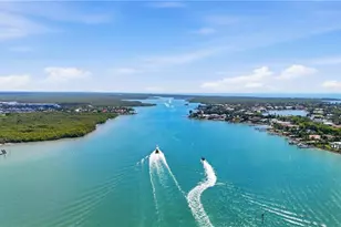 3554 Haldeman Creek Dr, Naples, FL 34112 - Photo 25