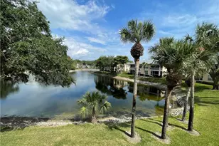 440 Wiggins Lake Ct, Naples, FL 34110 - Photo 27