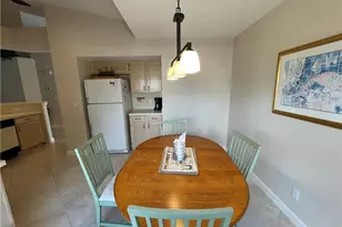 440 Wiggins Lake Ct, Naples, FL 34110 - Photo 9