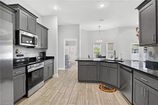 2729 NW 5th Terrace, Cape Coral, FL 33993 - Photo 15