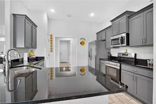 2729 NW 5th Terrace, Cape Coral, FL 33993 - Photo 13