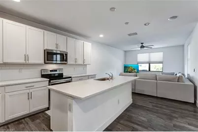 26483 Bonita Fairways Blvd, Bonita Springs, FL 34135 - Photo 7