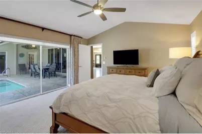 1466 Vintage Ln, Naples, FL 34104 - Photo 11