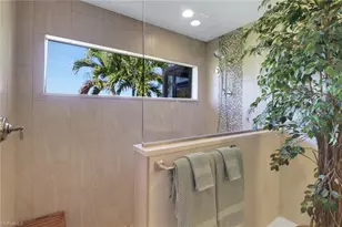 1466 Vintage Ln, Naples, FL 34104 - Photo 13