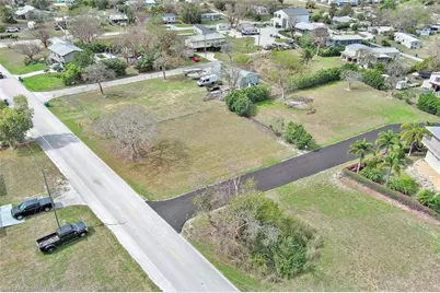 261 Smallwood Dr, Chokoloskee, FL 34138 - Photo 5