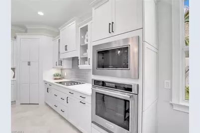 8850 Calypso Ct, Naples, FL 34112 - Photo 15