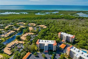 15161 Cedarwood Ln, Naples, FL 34110 - Photo 13