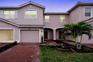 2881 Citrus St, Naples, FL 34120 - Photo 1