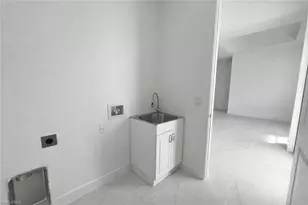 3231 41st Ave NE, Naples, FL 34120 - Photo 23