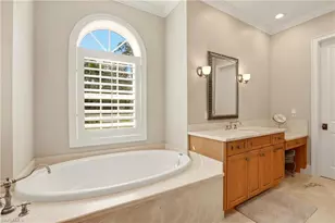 4335 7th Ave SW, Naples, FL 34119 - Photo 23