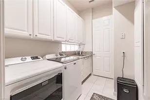 4352 Montalvo Ct, Naples, FL 34109 - Photo 33