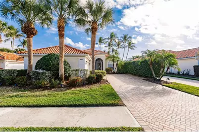 4352 Montalvo Ct, Naples, FL 34109 - Photo 9