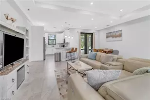 332 14th St SE, Naples, FL 34117 - Photo 3