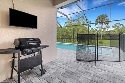 332 14th St SE, Naples, FL 34117 - Photo 25