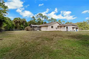 501 11th St NW, Naples, FL 34120 - Photo 19