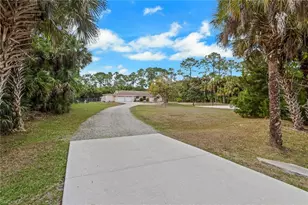501 11th St NW, Naples, FL 34120 - Photo 3