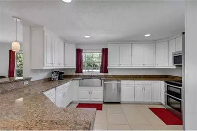 501 11th St NW, Naples, FL 34120 - Photo 7