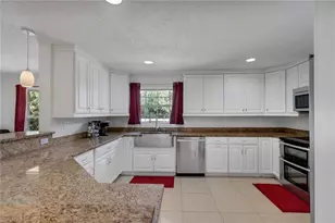 501 11th St NW, Naples, FL 34120 - Photo 7