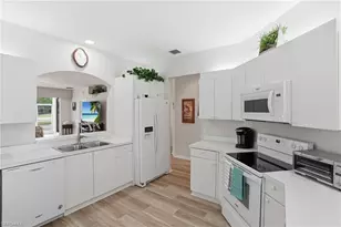 5685 Heron Ln, Naples, FL 34110 - Photo 19