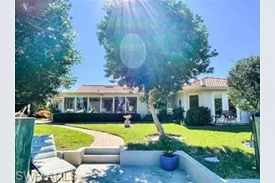 455 Bayside Ave, Naples, FL 34108 - Photo 17