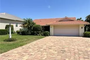 455 Bayside Ave, Naples, FL 34108 - Photo 1
