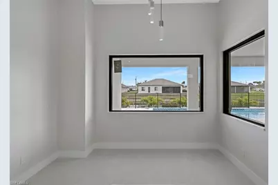 909 SW 11th Ct, Cape Coral, FL 33991 - Photo 13