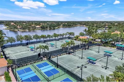 3239 Barbados Ln, Naples, FL 34119 - Photo 35