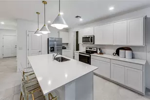 1563 Lake Jessup Cir, Cape Coral, FL 33909 - Photo 7