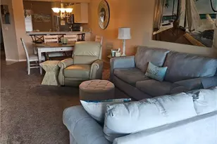 915 New Waterford Dr, Naples, FL 34104 - Photo 9