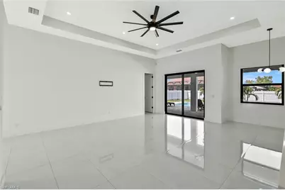 913 Embers Pkwy W, Cape Coral, FL 33993 - Photo 7