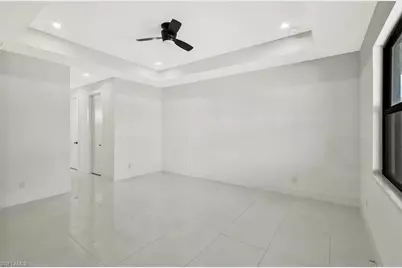 913 Embers Pkwy W, Cape Coral, FL 33993 - Photo 13