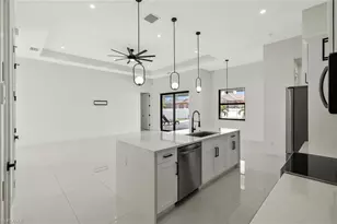 913 Embers Pkwy W, Cape Coral, FL 33993 - Photo 11