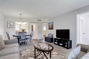 200 Turtle Lake Ct, Naples, FL 34105 - Photo 19