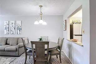 200 Turtle Lake Ct, Naples, FL 34105 - Photo 11