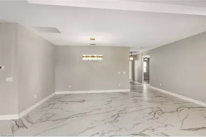 28049 Captiva Shell Loop, Bonita Springs, FL 34135 - Photo 9