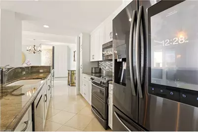 4001 Gulf Shore Blvd N #PH8, Naples, FL 34103 - Photo 21